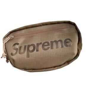NWOT SUPREME nylon waist bag SS21 tan